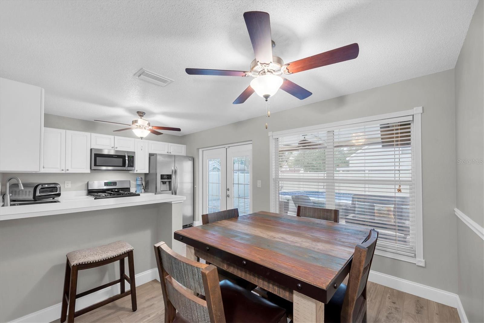 CARROLLWOOD CREEK - Residential