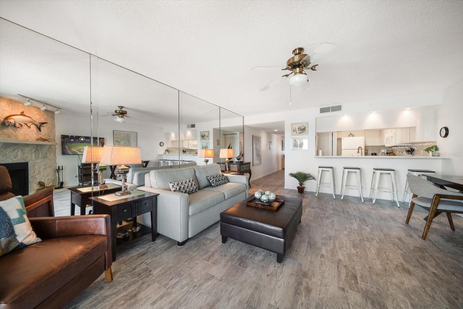 BLIND PASS LAGOONS CONDO - Residential