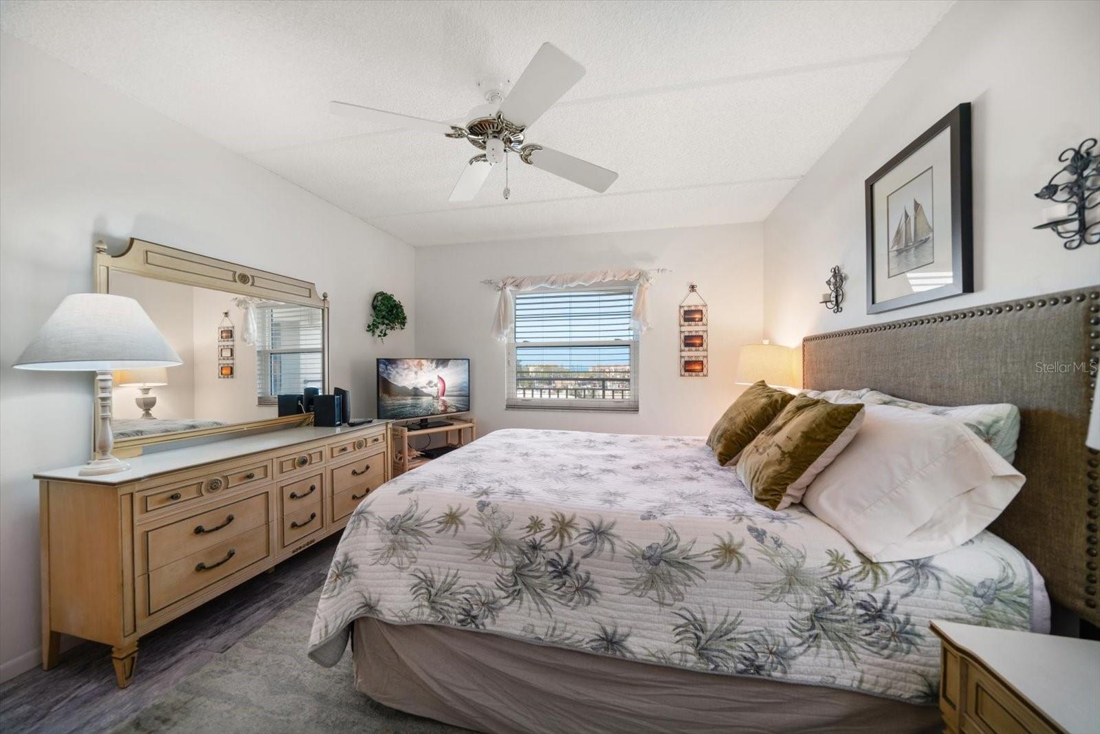 BLIND PASS LAGOONS CONDO - Residential