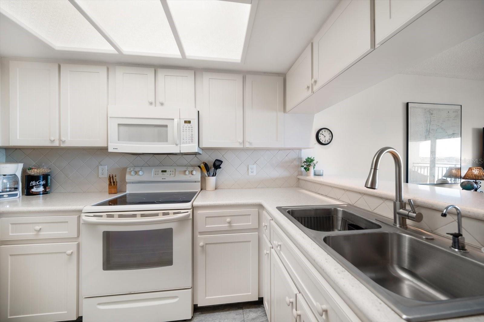 BLIND PASS LAGOONS CONDO - Residential