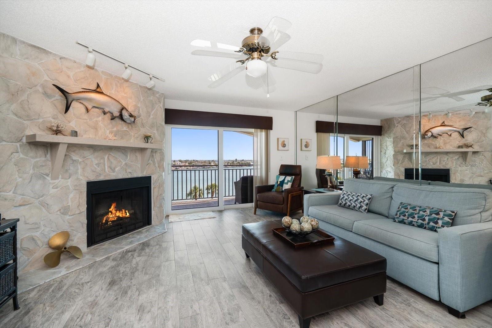 BLIND PASS LAGOONS CONDO - Residential