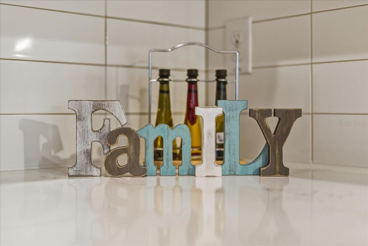 TOWNHOMES AT REGATTA LANDING - Residential