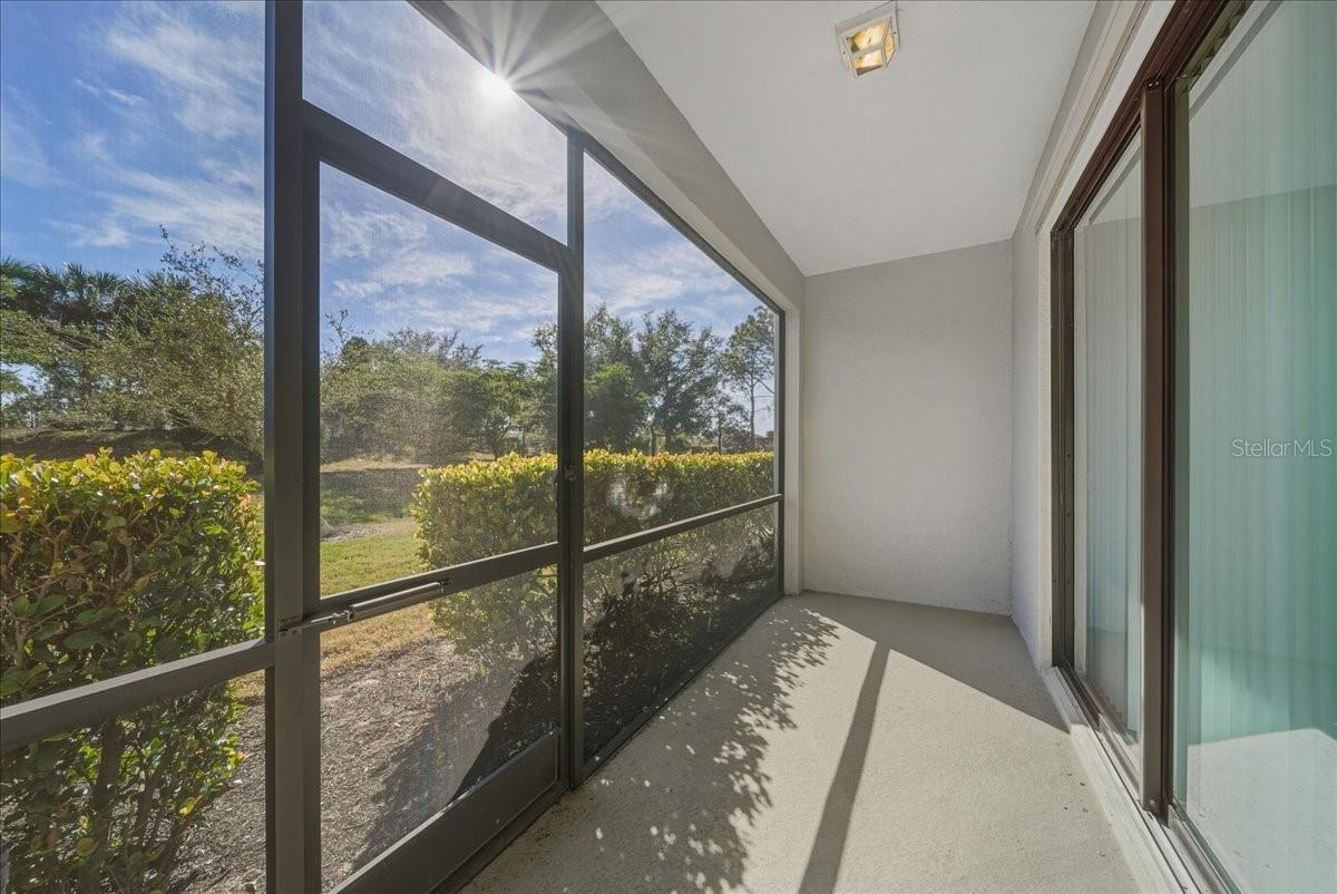 TOWNHOMES AT REGATTA LANDING - Residential