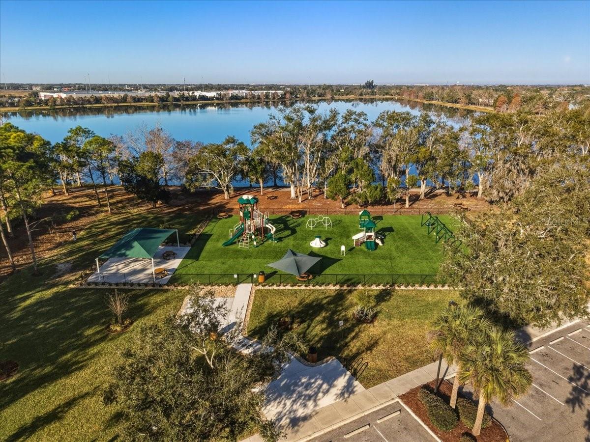 TOWNHOMES AT REGATTA LANDING - Residential