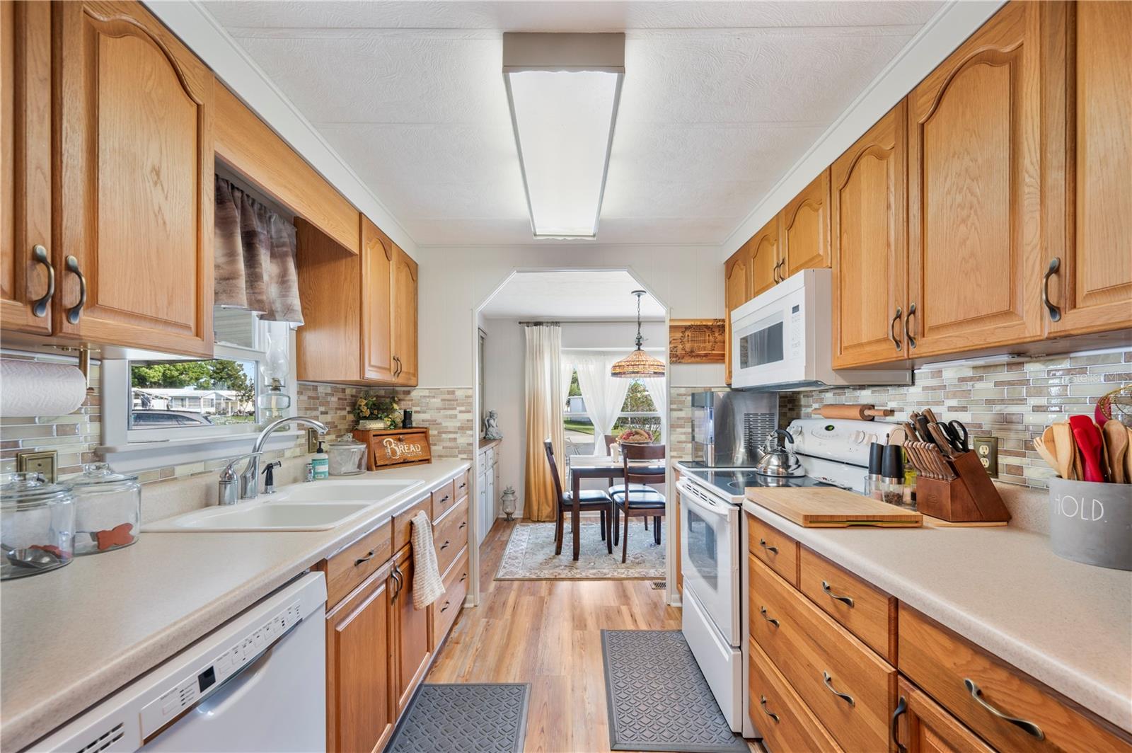 CITRUS WOODS ESTATES - Residential