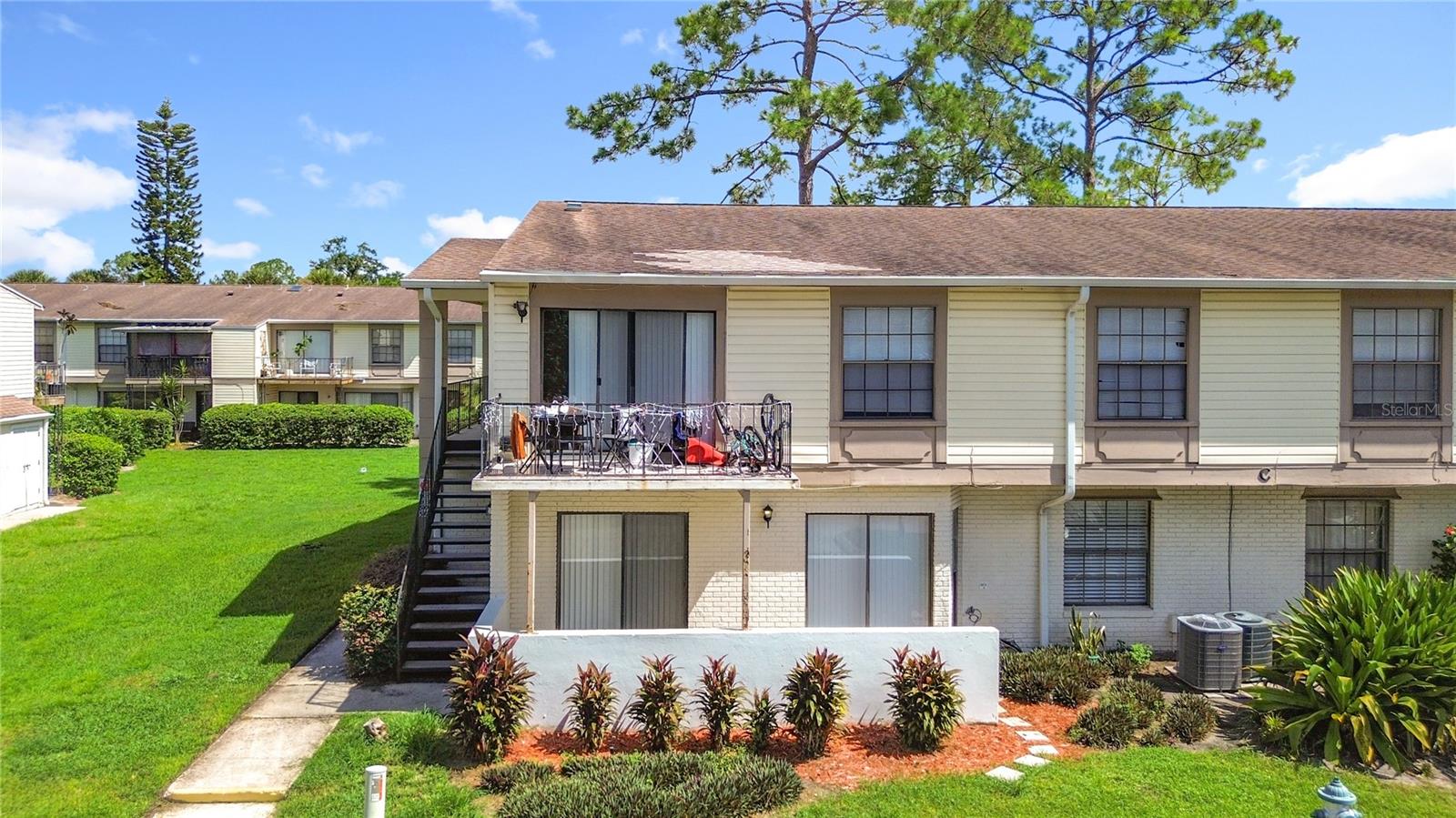 Prime condo Investment property with low HOA and great location close to MCO Airport and Downtown Orlando has tile floors, large living room and master bedroom with patio and community pool and gym at convenient location close to retail shopping centers and major Highways. This 2 Bedroom/1Bathroom condo is great investment for rental or Primary Residence for low price and very low HOA.