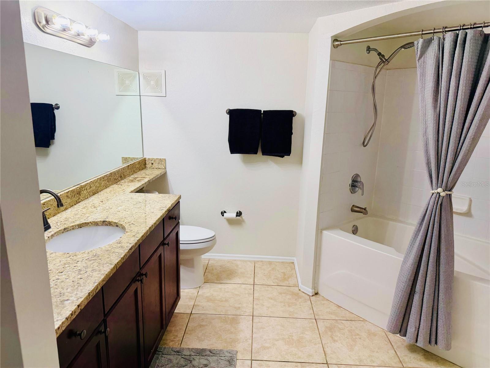 1321 ARBOR VISTA LOOP 321