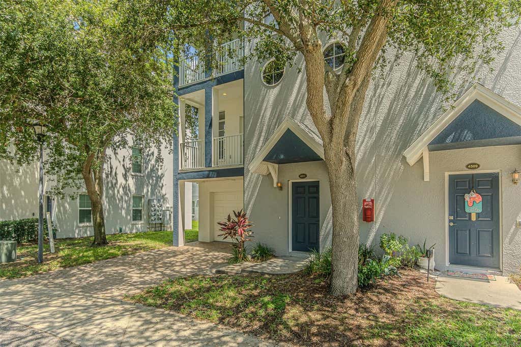 Photo of 4511 Legacy Park Drive, Tampa, FL 33611 (MLS # TB8532976)