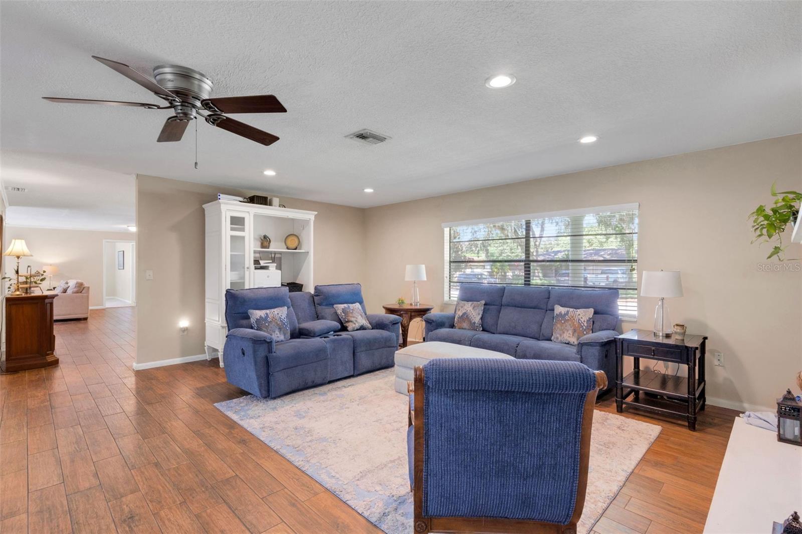 CHRISTINA WOODS - Residential