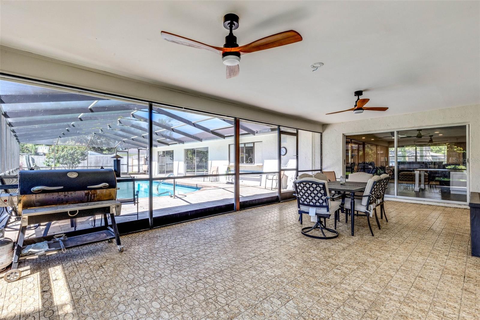 CHRISTINA WOODS - Residential