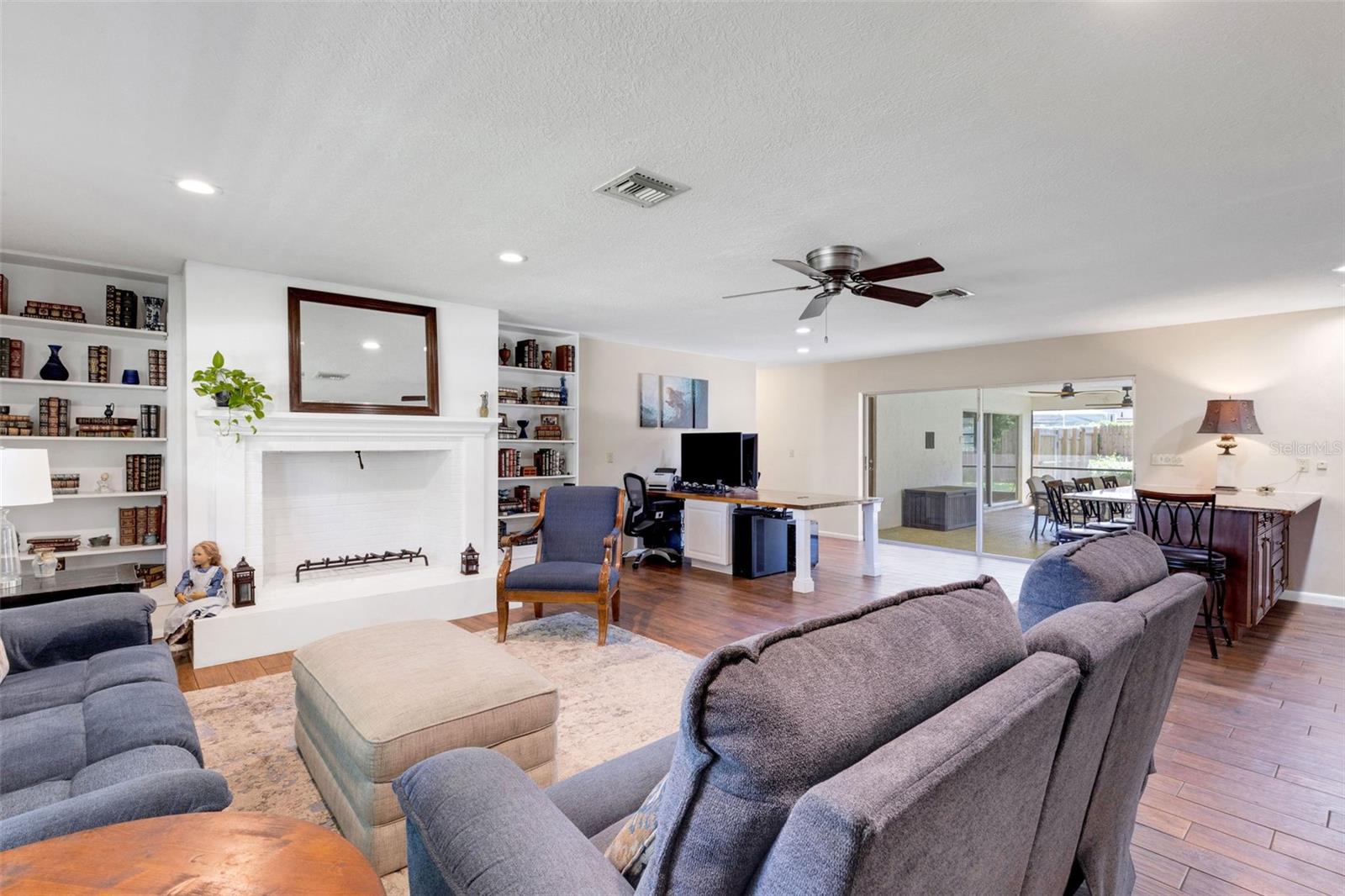 CHRISTINA WOODS - Residential