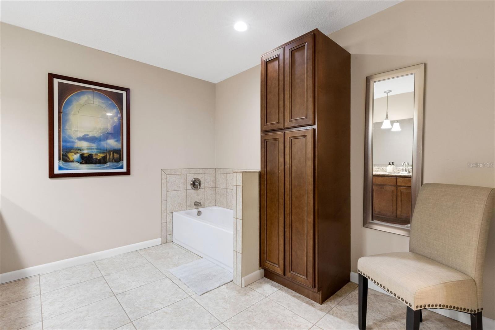 CHRISTINA WOODS - Residential