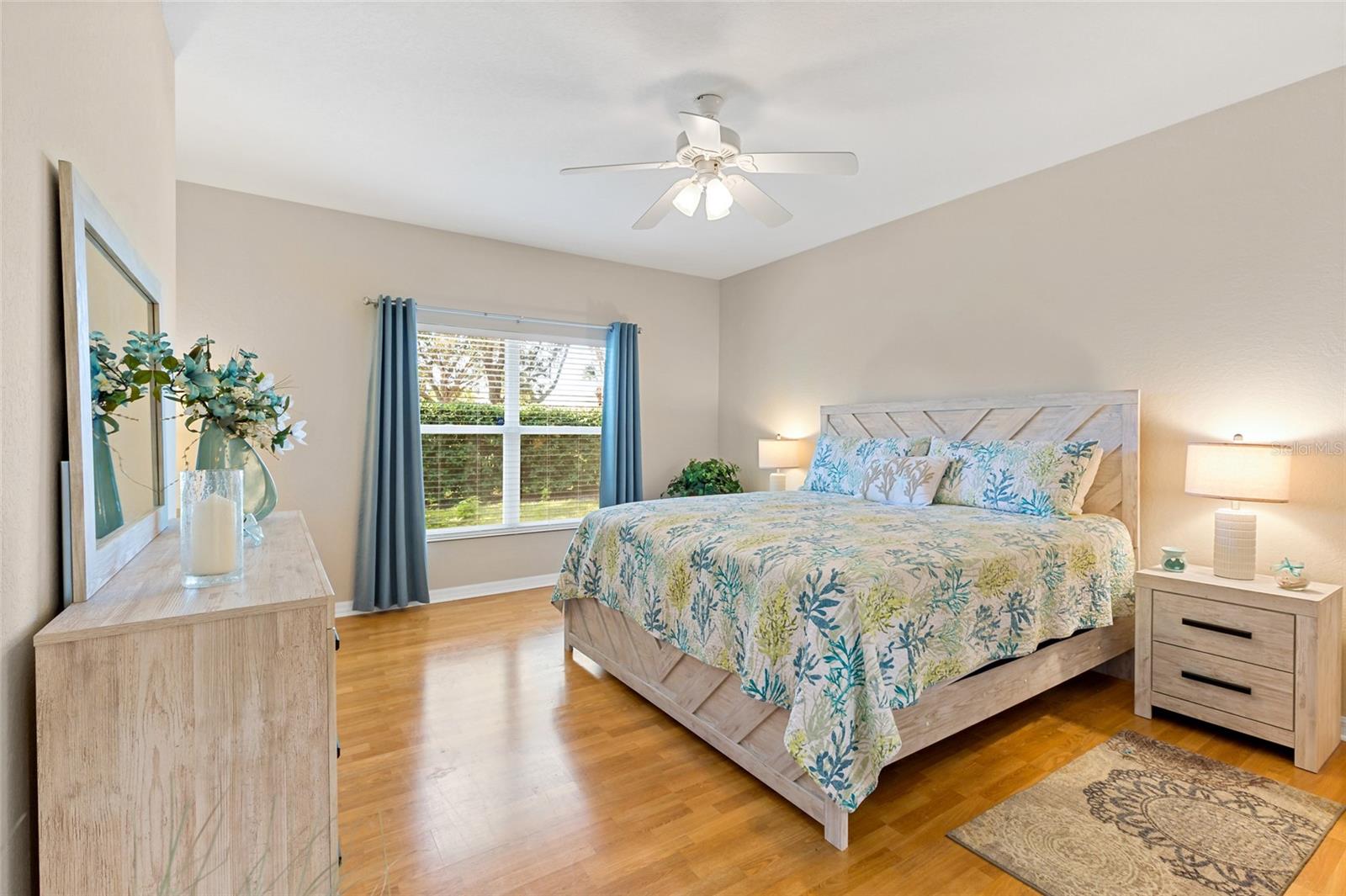 CEDAR HOLLOW AT TARA - Residential