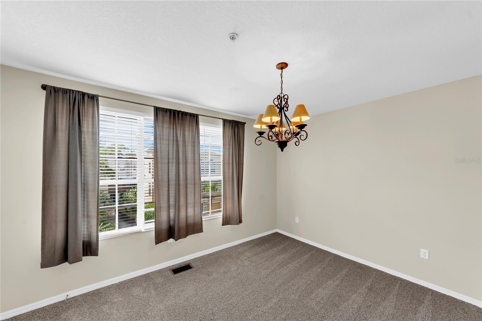 BAYSHORE WEST TWNHMS PH - Residential