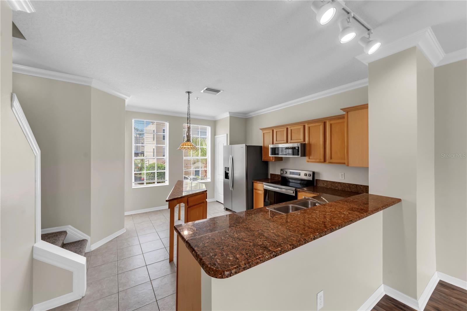 BAYSHORE WEST TWNHMS PH - Residential