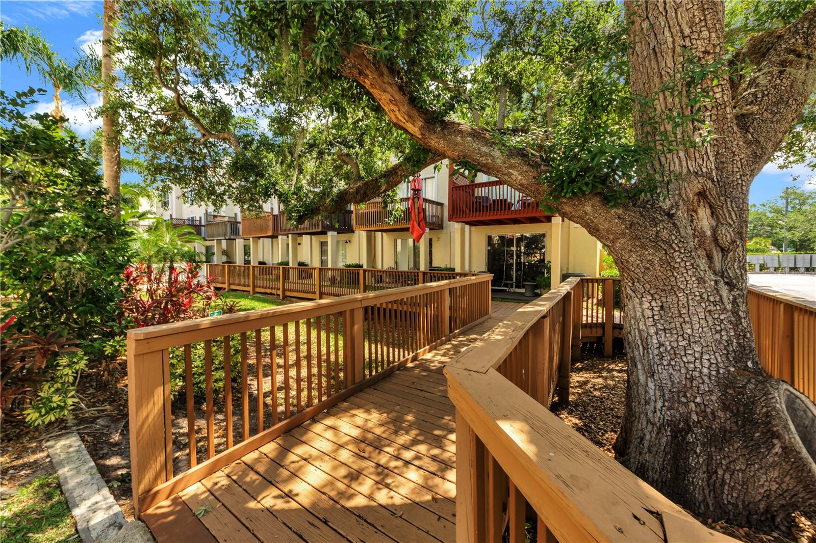 BAYSHORE WEST TWNHMS PH - Residential