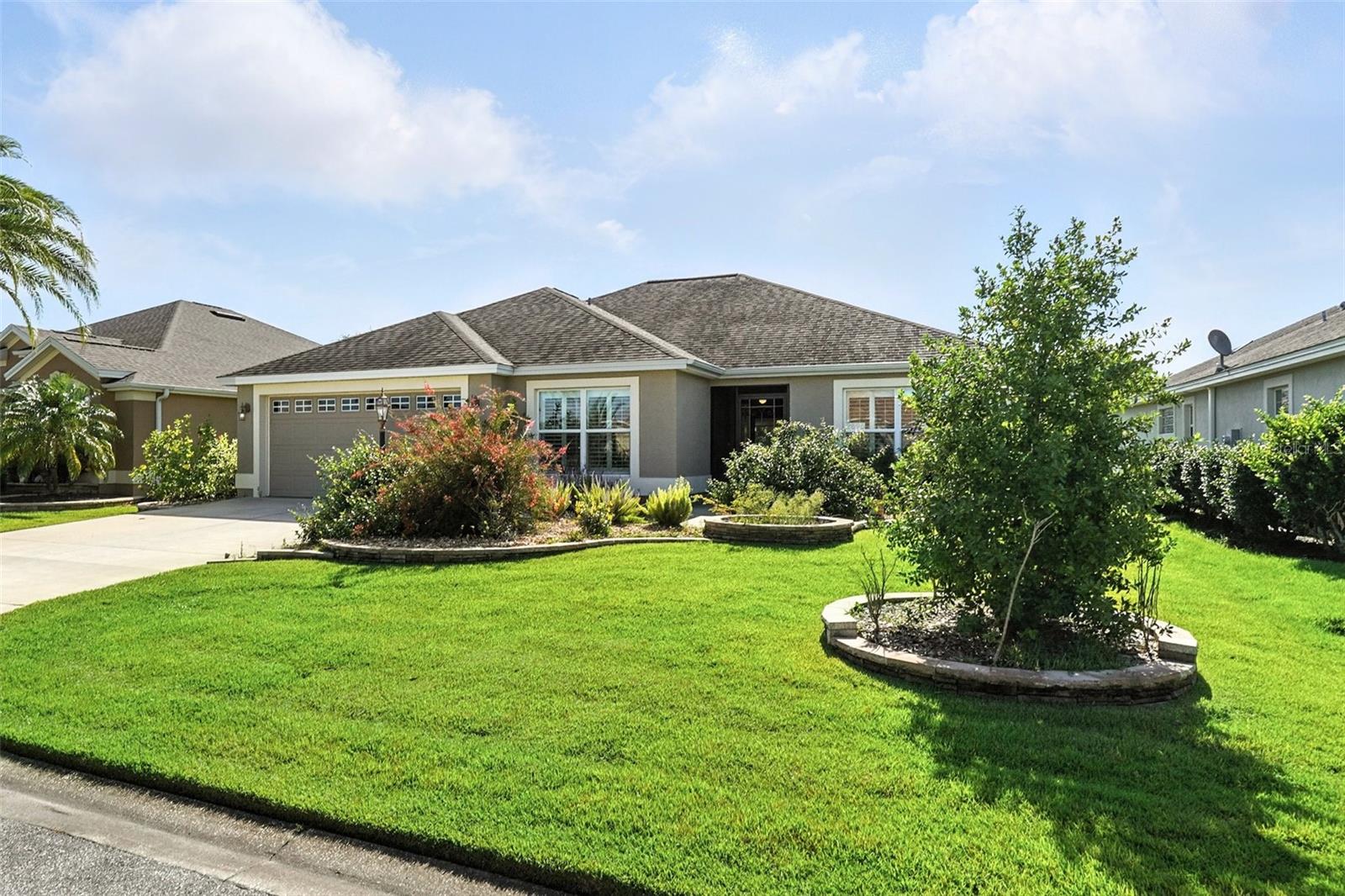 2895 APACHE COURT