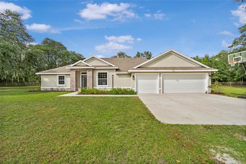 A home in DUNNELLON