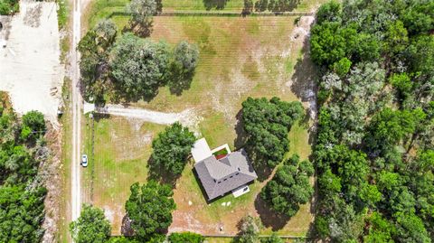 A home in DUNNELLON