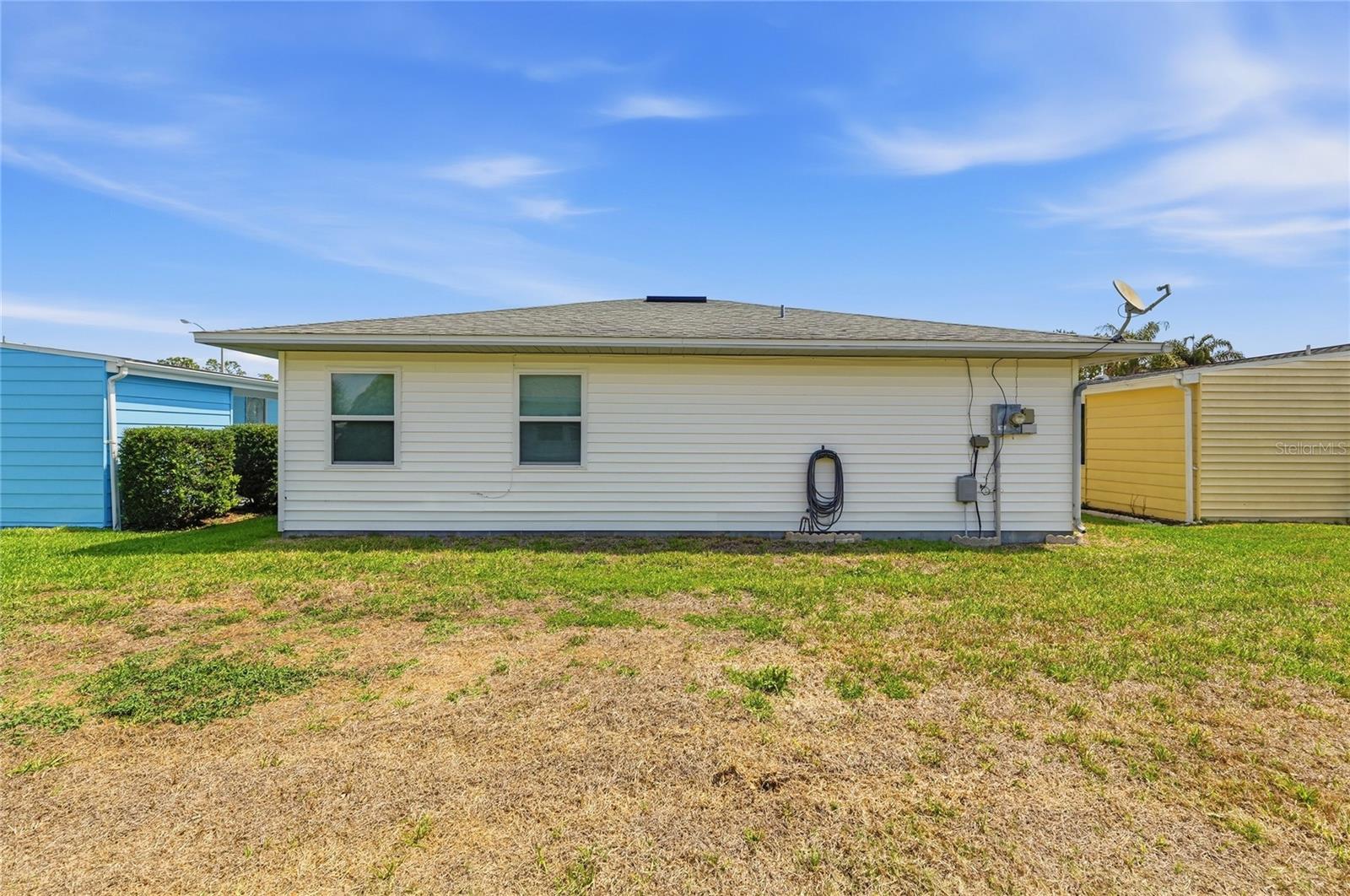 COLONNADES PH 01 - Residential