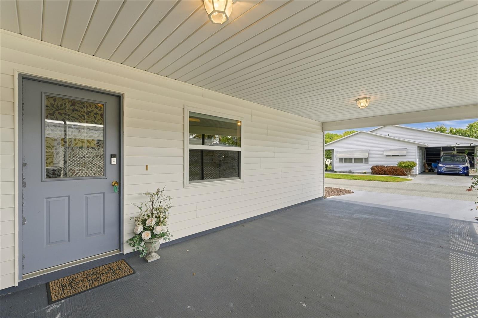 COLONNADES PH 01 - Residential