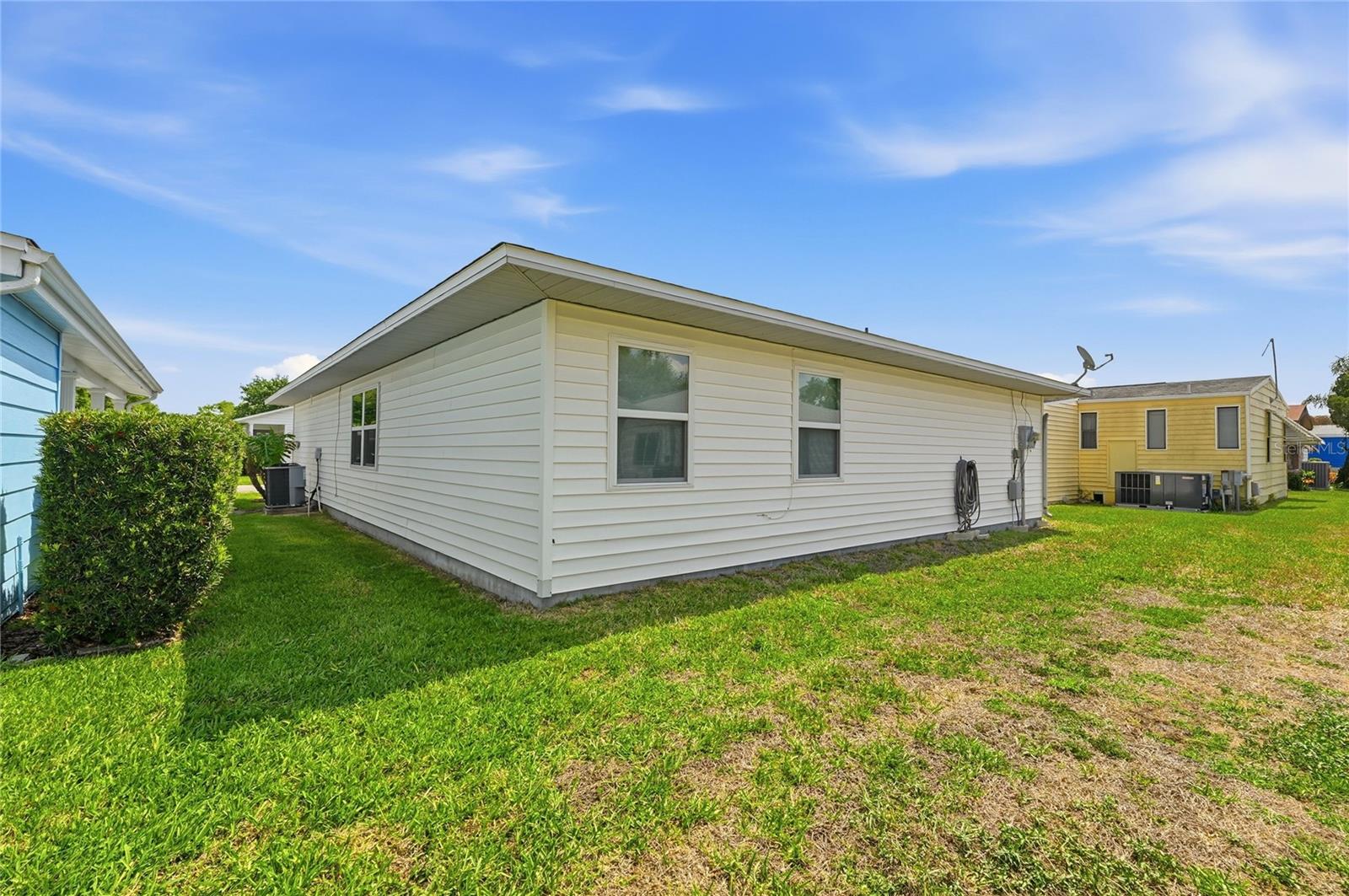 COLONNADES PH 01 - Residential