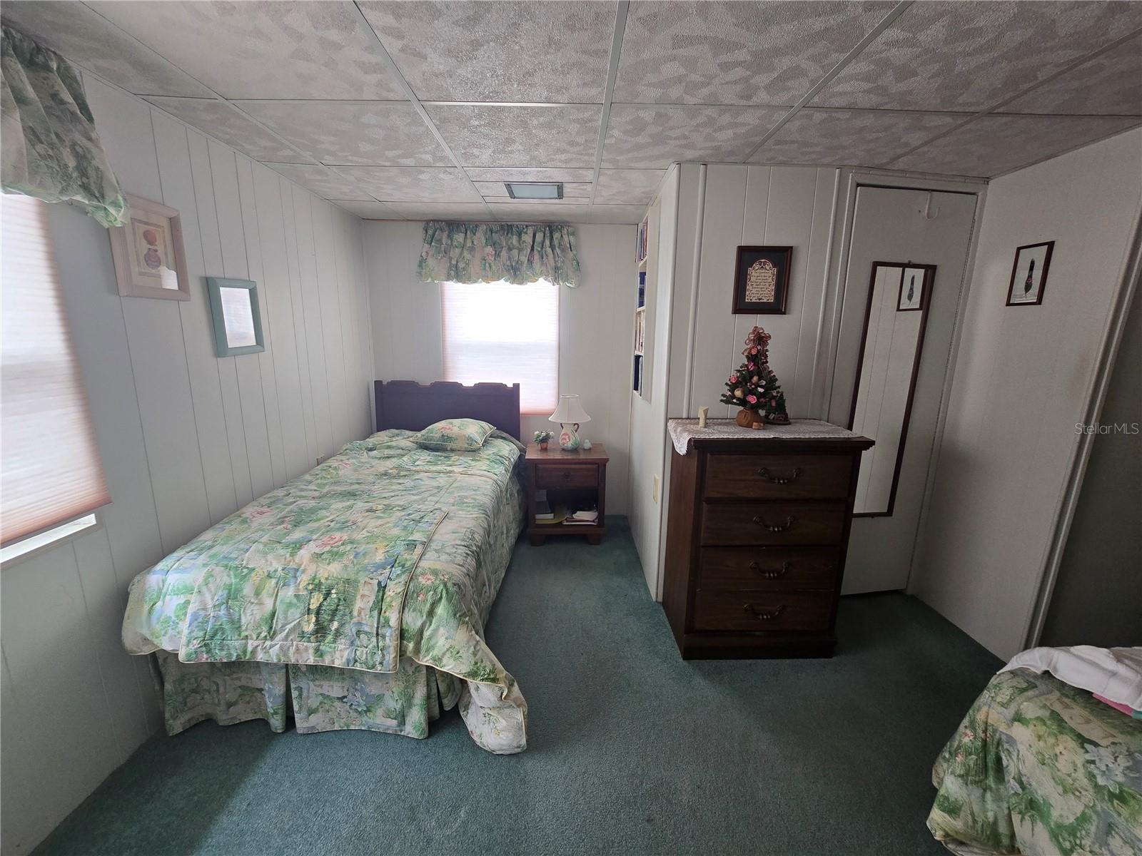 ARIANA SHORES MHP - Residential