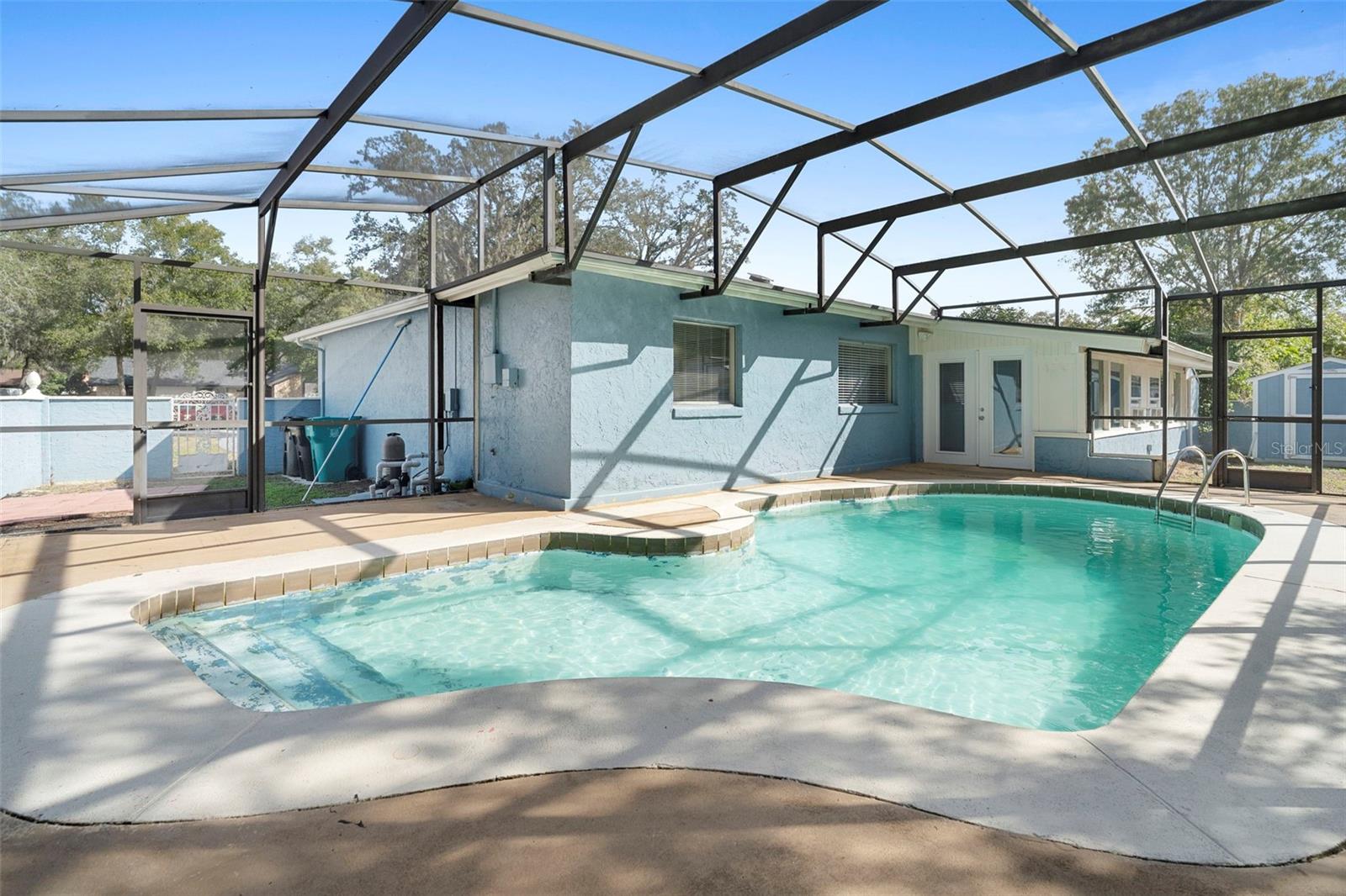 OAKTREE VILLAGE - Residential