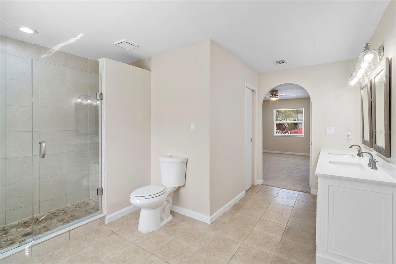 OAKTREE VILLAGE - Residential