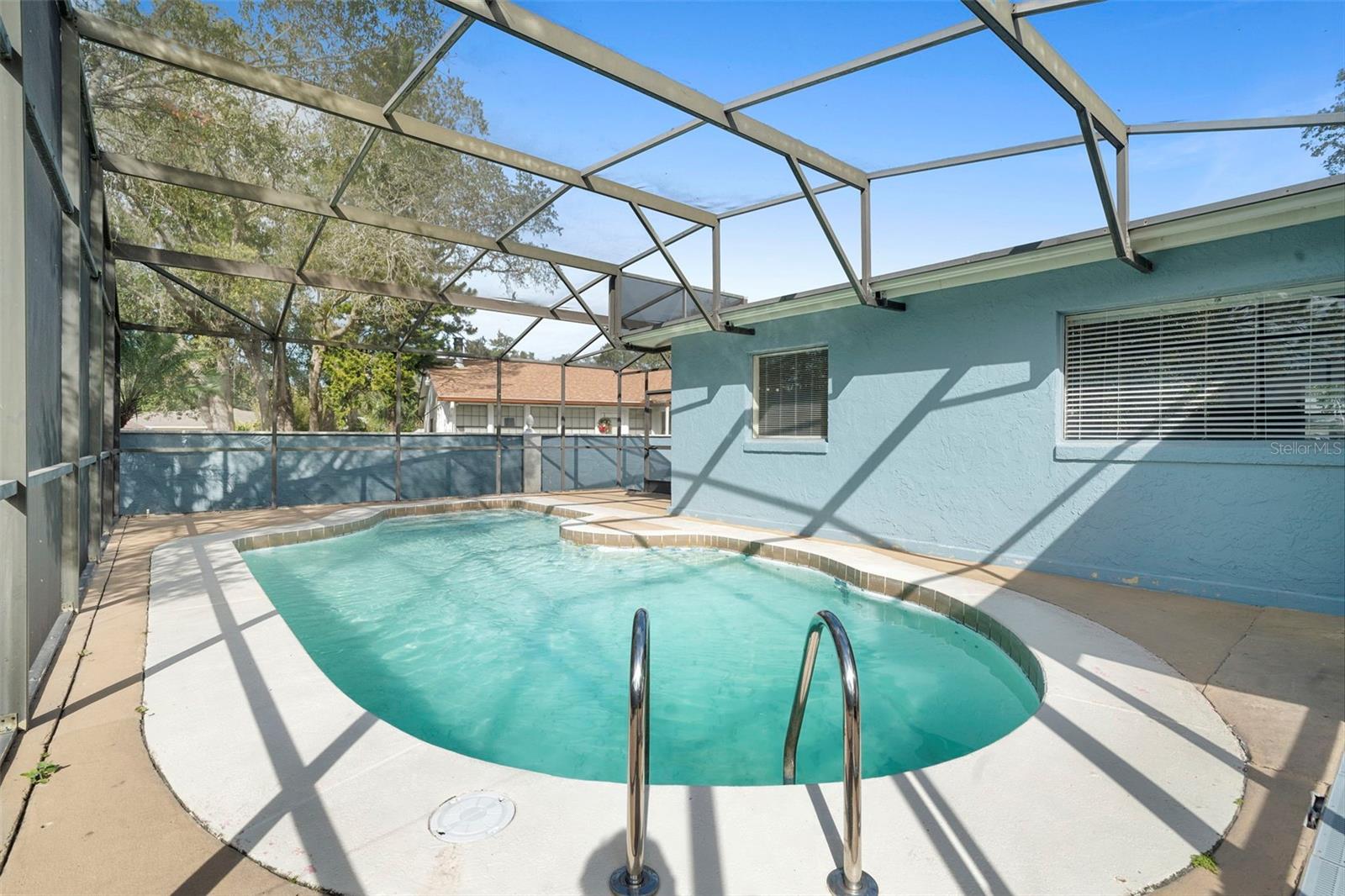 OAKTREE VILLAGE - Residential