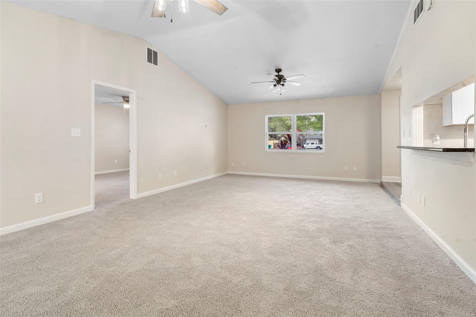 OAKTREE VILLAGE - Residential