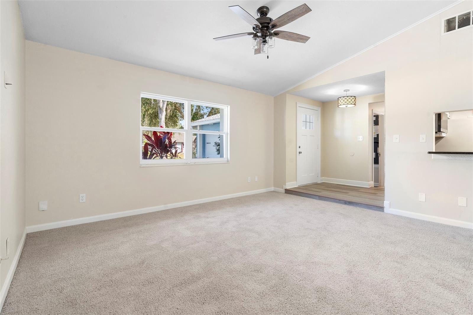 OAKTREE VILLAGE - Residential