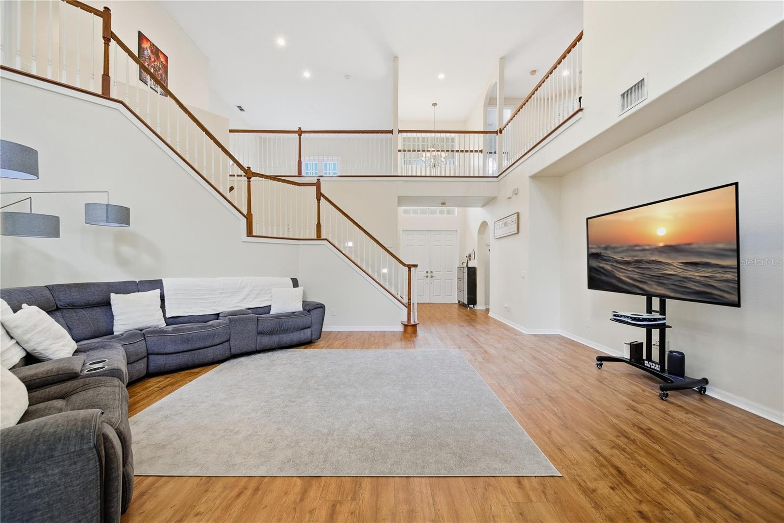 SEVEN OAKS PRCL S-9 - Residential Lease