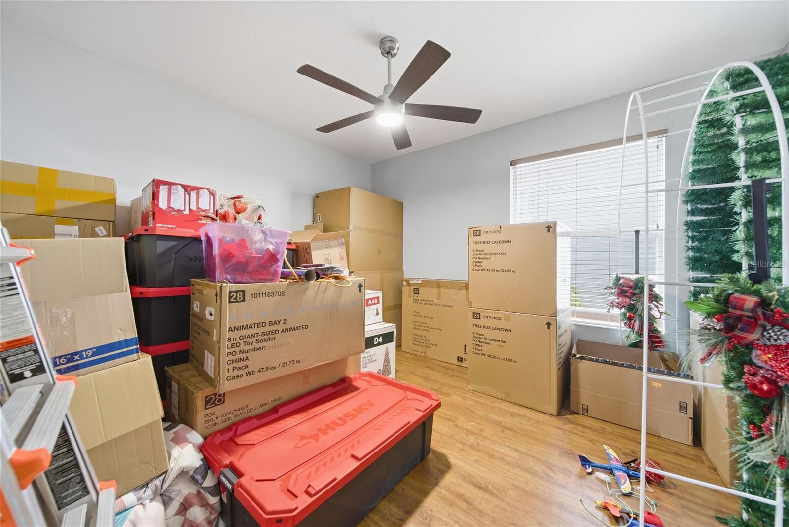 SEVEN OAKS PRCL S-9 - Residential Lease
