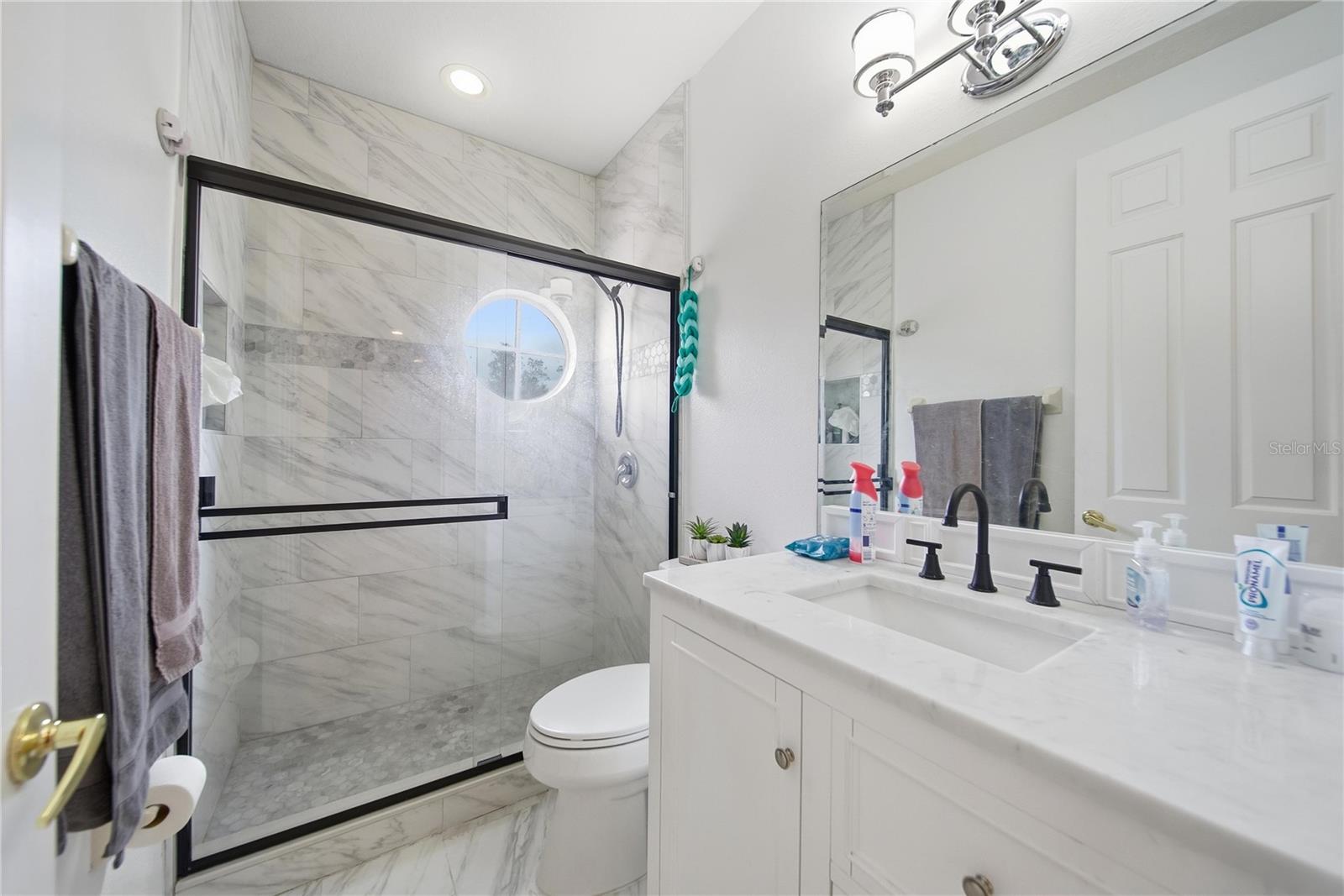 SEVEN OAKS PRCL S-9 - Residential Lease