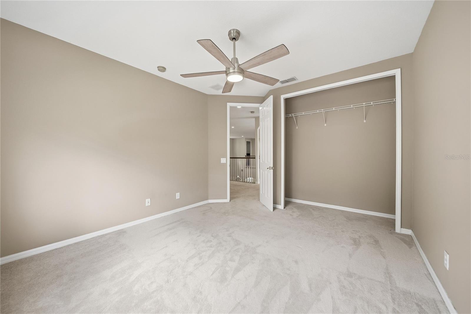 SEVEN OAKS PRCL S-9 - Residential Lease