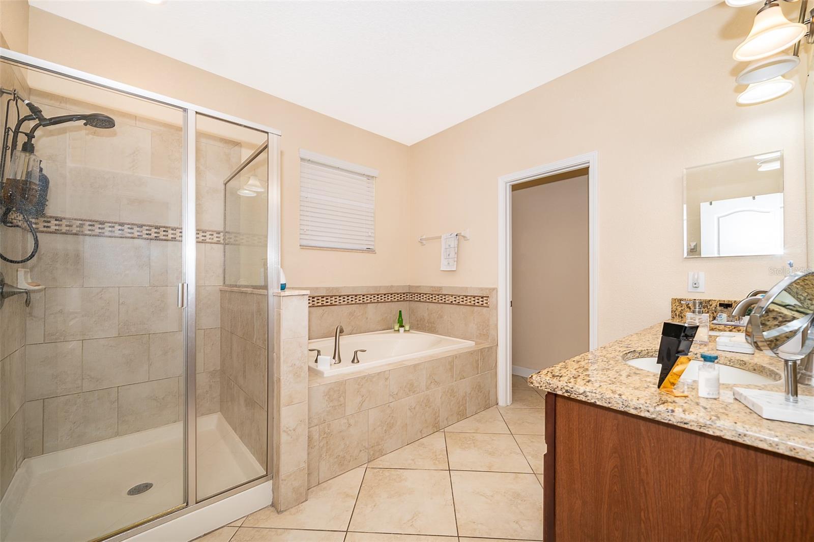 WYNDHAM LAKES ESTATES - Residential