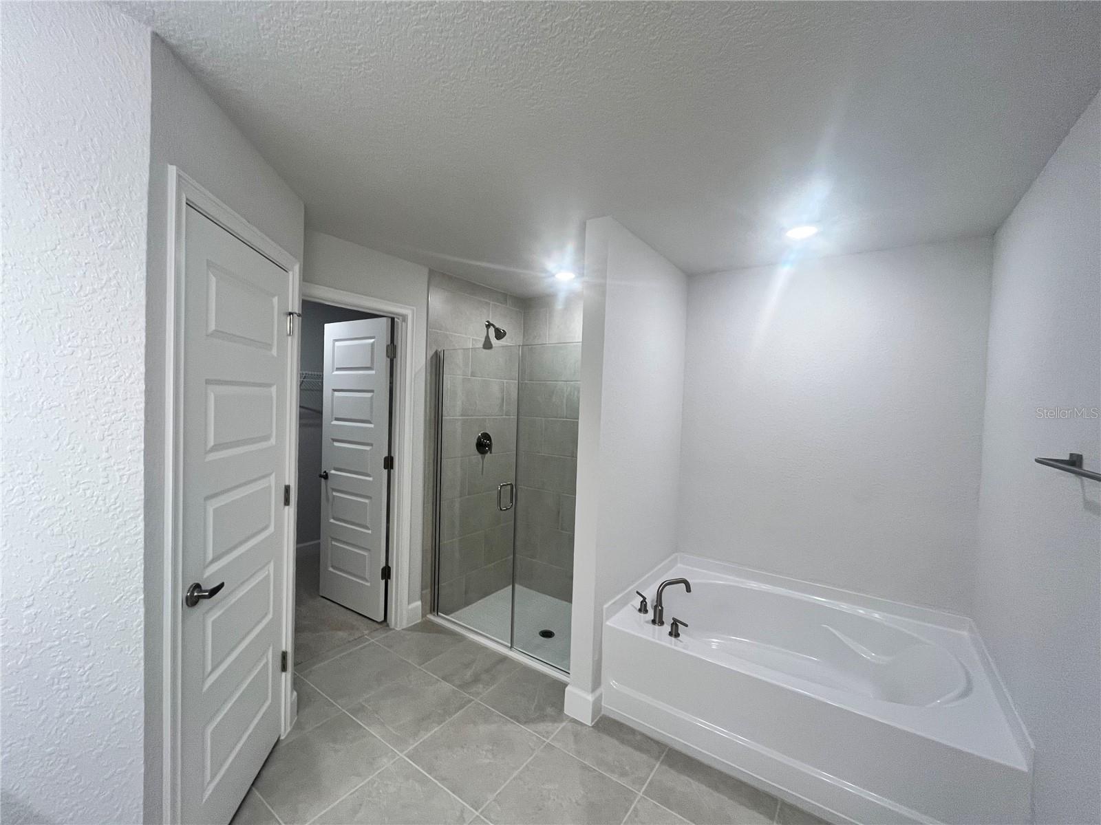 ORANGE BLOSSOM HILLS UNIT 1 - Residential