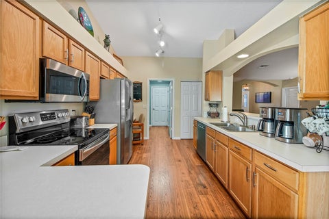 Tiny photo for 1019 Meadowbend Drive, Leesburg, FL 34748 (MLS # G5119337)