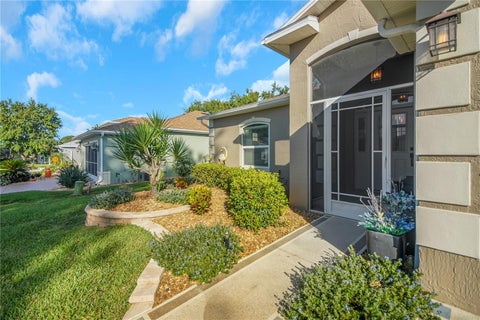 Tiny photo for 1019 Meadowbend Drive, Leesburg, FL 34748 (MLS # G5119337)
