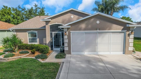 Tiny photo for 1019 Meadowbend Drive, Leesburg, FL 34748 (MLS # G5119337)