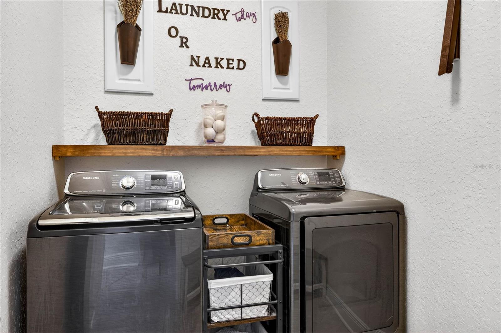 RIVER HILLS COUNTRY CLUB PH 11 - Residential