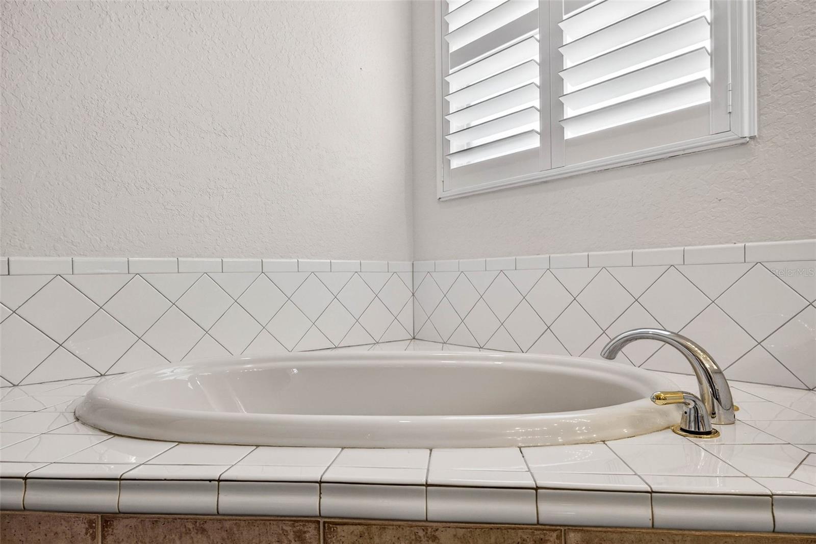 RIVER HILLS COUNTRY CLUB PH 11 - Residential