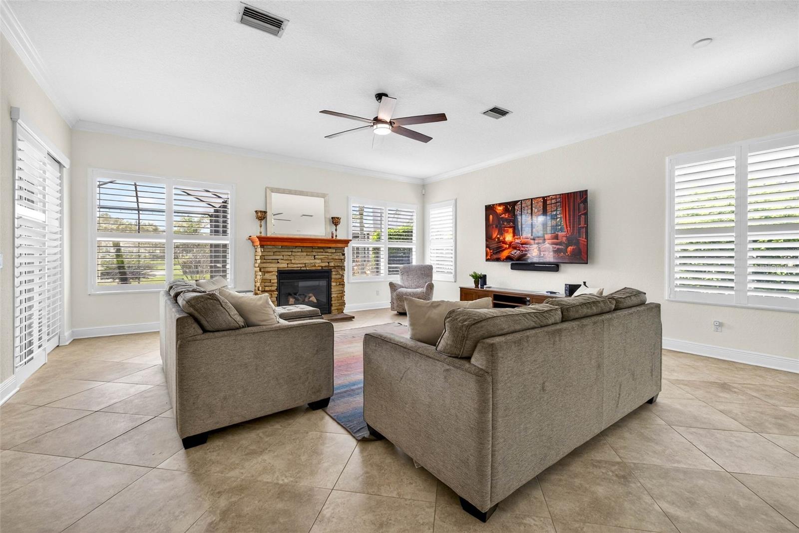 RIVER HILLS COUNTRY CLUB PH 11 - Residential