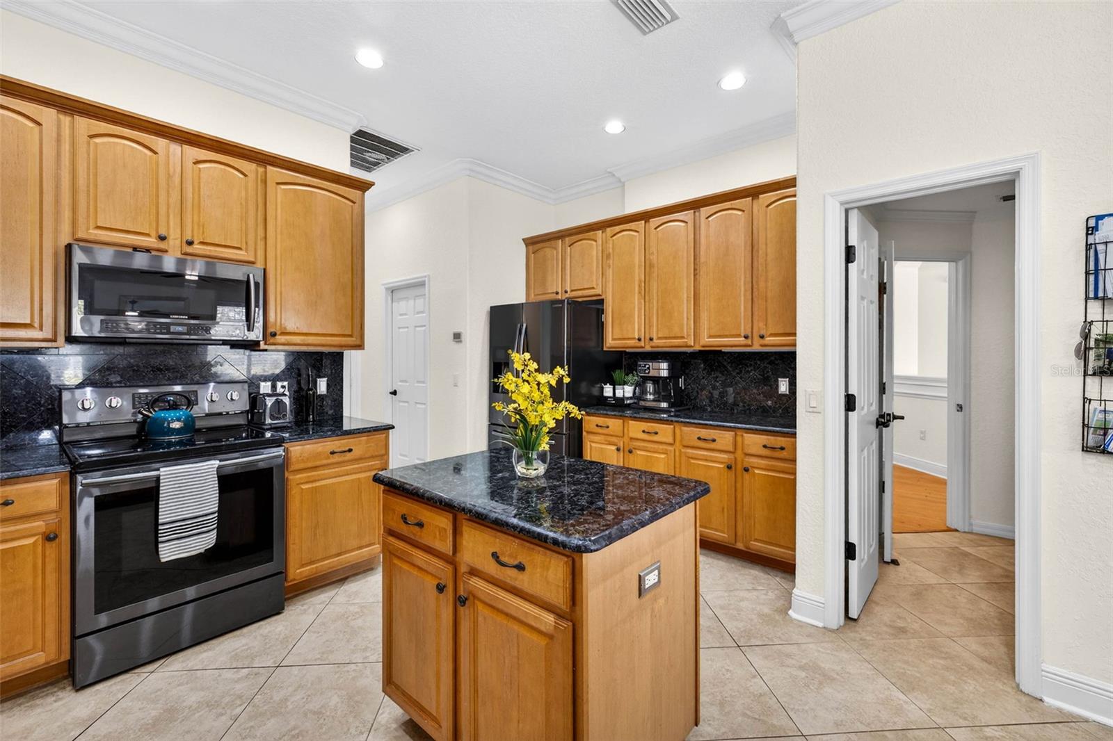 RIVER HILLS COUNTRY CLUB PH 11 - Residential