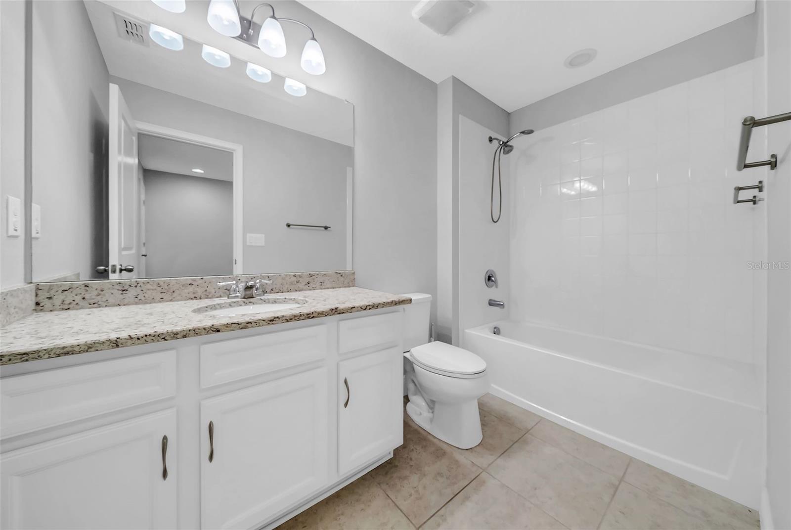 BOYETTE PARK PH 1/A 1/B 1/D - Residential