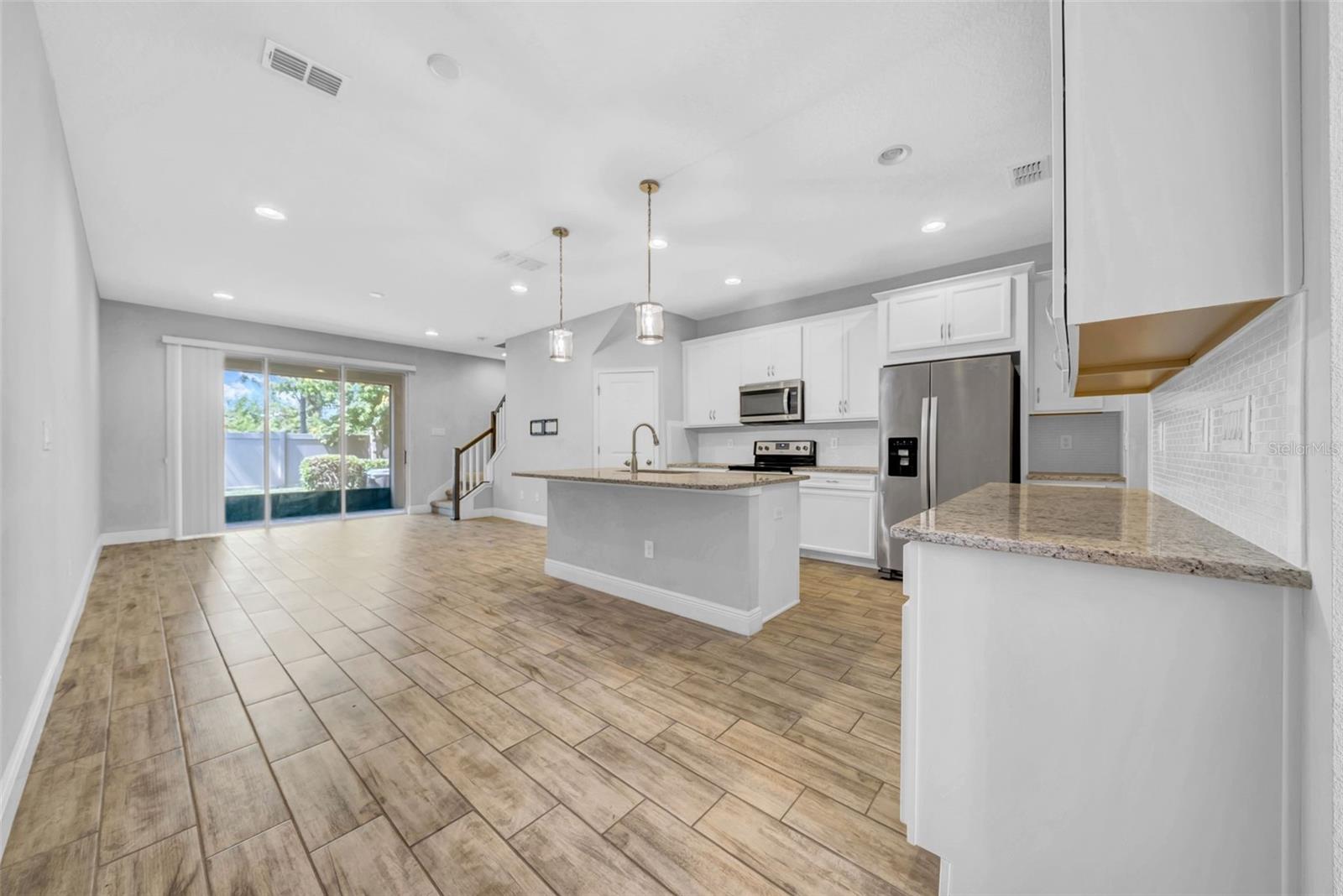 BOYETTE PARK PH 1/A 1/B 1/D - Residential