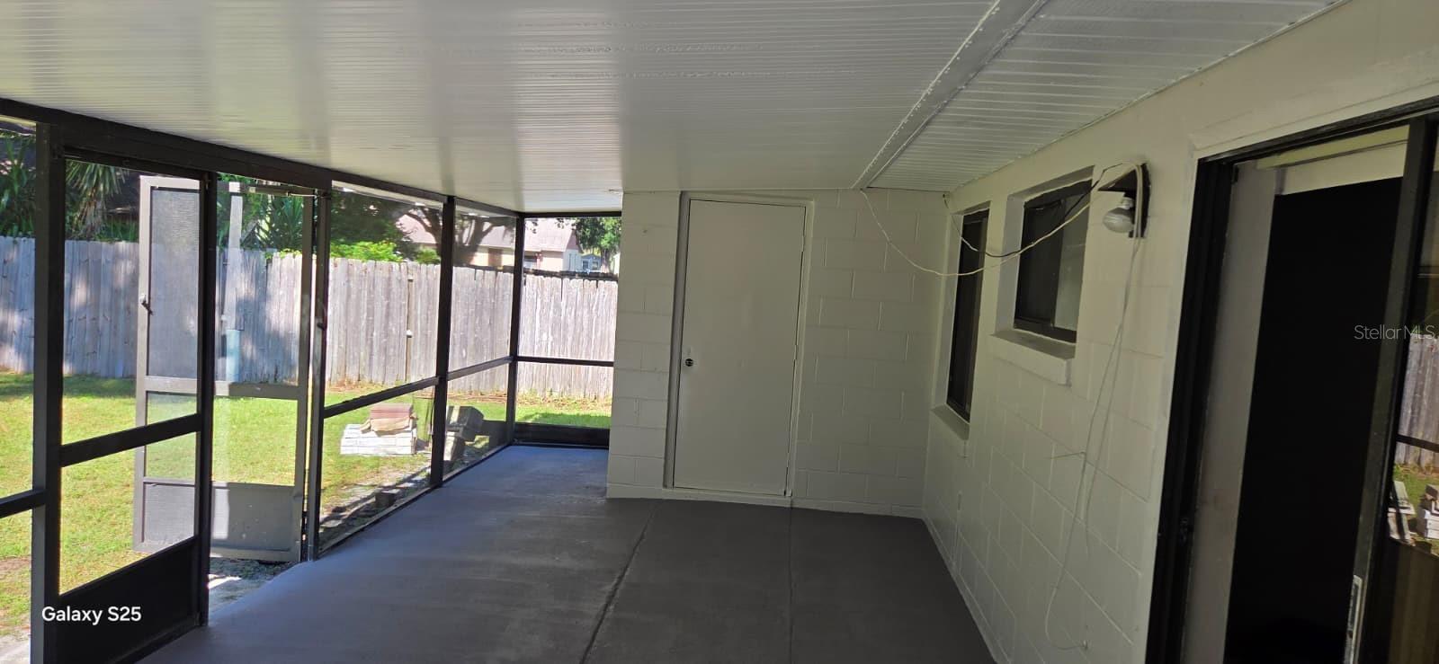 RIVERWOOD - Residential