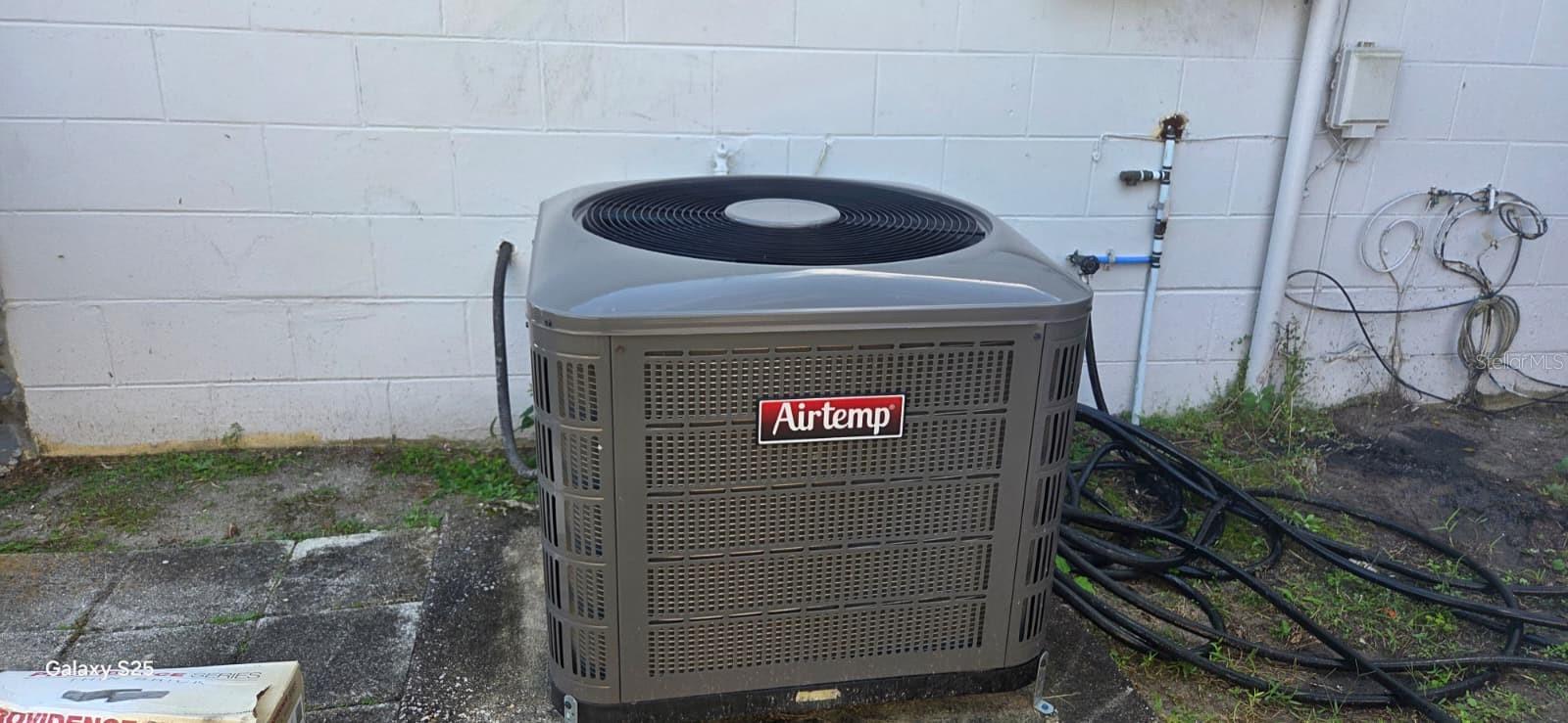 RIVERWOOD - Residential