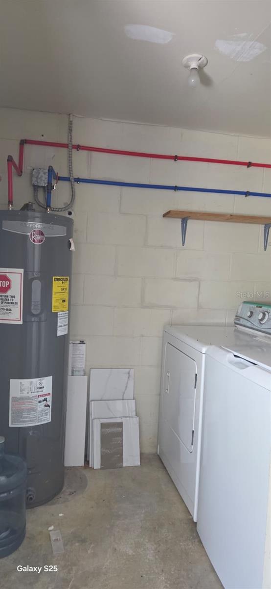 RIVERWOOD - Residential